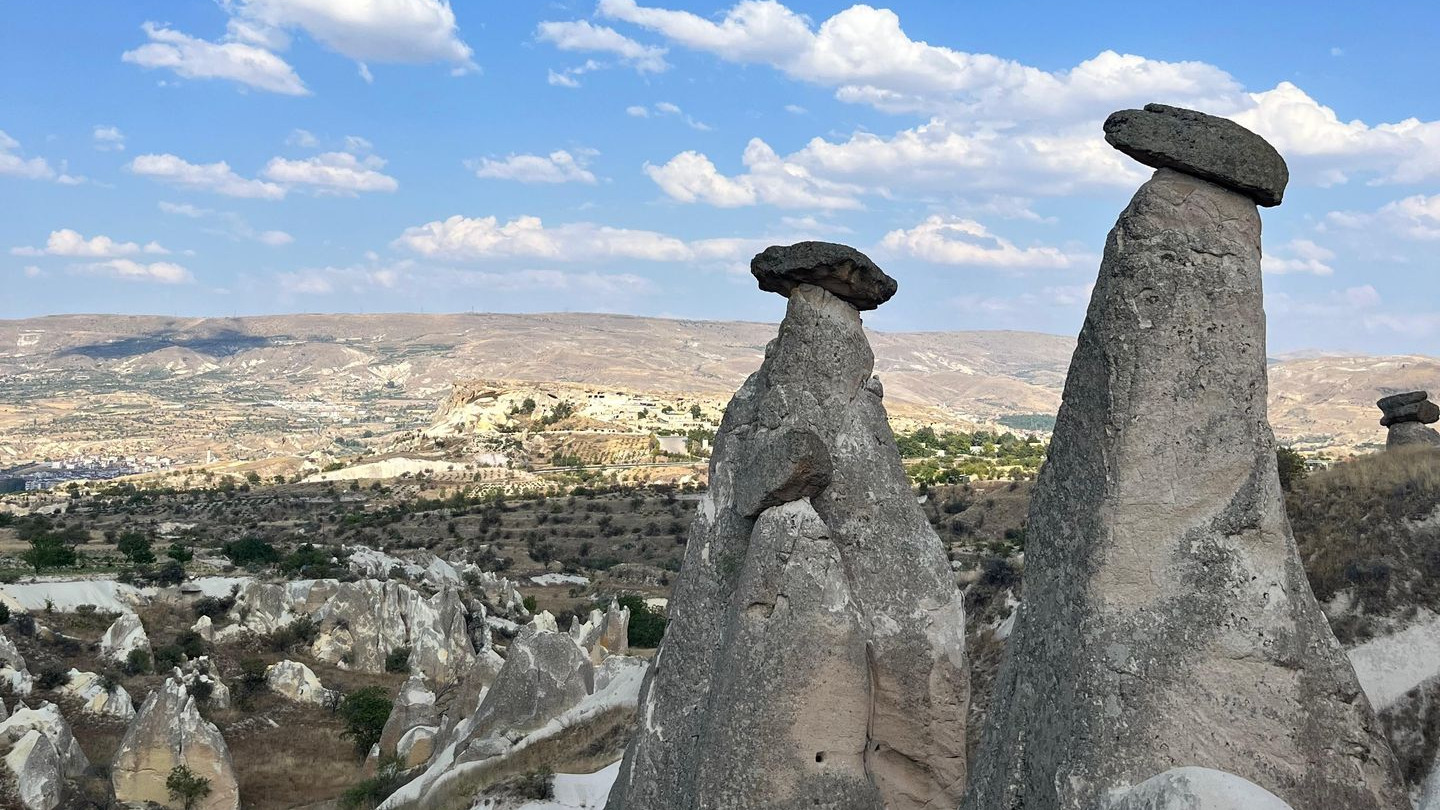 Três Belas, Capadócia, Turquia